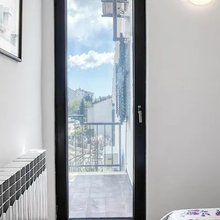 House Viola By Istra Vacation בית נופש פולה